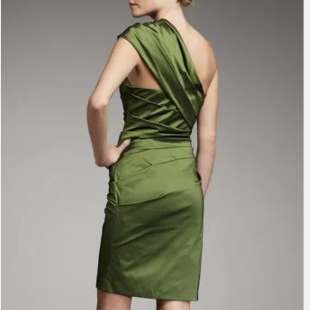 Kay Unger green dress - Picture 5 of 9